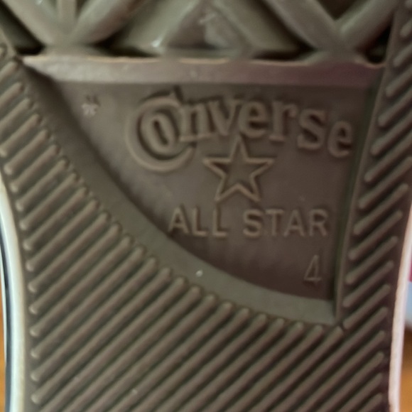 Gently used High too Converse Boys Neon Yellow and Grey Size 4 - Picture 6 of 6